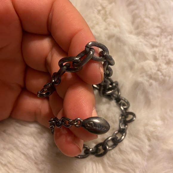 GUESS black & silver heart with pendant rhinestone necklace - Picture 7 of 9